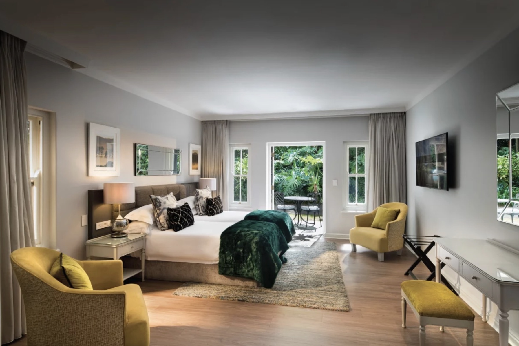 Weekend at Fancourt - Image 2